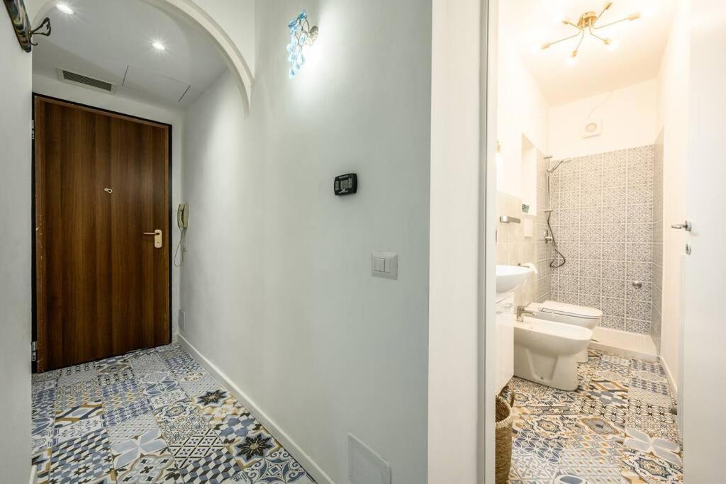 Ferienwohnung Le Finestre Sul Borgo 2 Parma Exterior foto